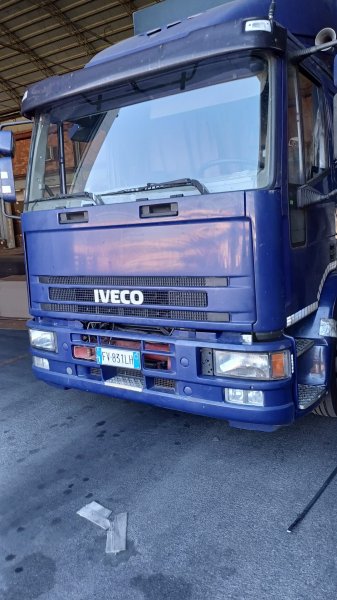 IVECO EUROCARGO 120E23 centinato lungo