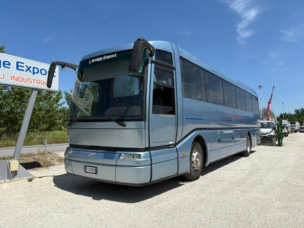 AUTOBUS VOLVO B12 BARBI - 54 posti -