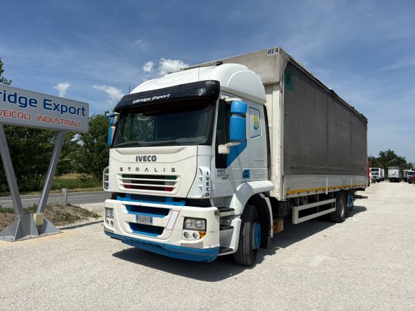 IVECO STRALIS 450 euro 5 CENTINATO CON SPONDA 9,60
