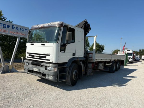 IVECO EUROTECH 190E27 pianale Carrellone con gru Heila