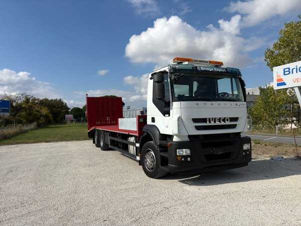 IVECO STRALIS 310 Carrellone pianale rampa verricello
