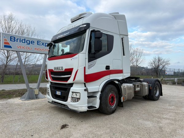 IVECO STRALIS HI WAY 510 presa di forza EURO 6