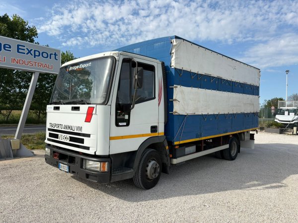 IVECO EUROCARGO 75E12 trasporto animali