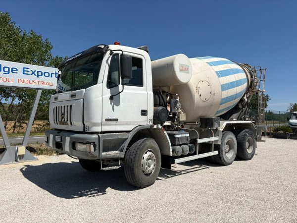 ASTRA HD7 64.40 betoniera 3 assi